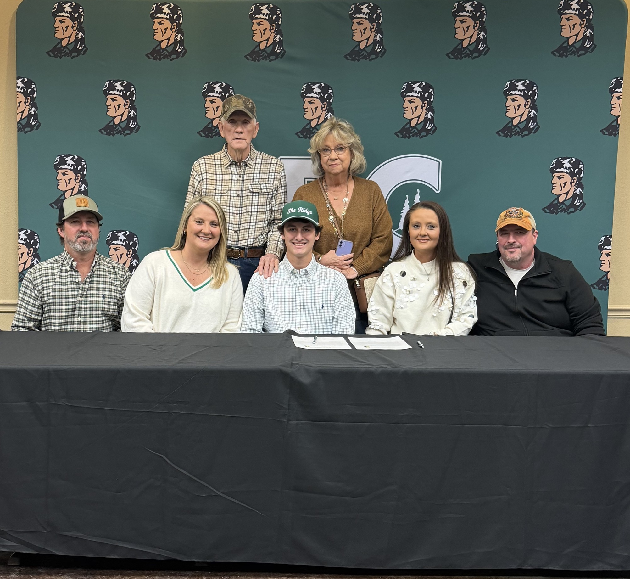 Jumper Inks with Pioneer Golf