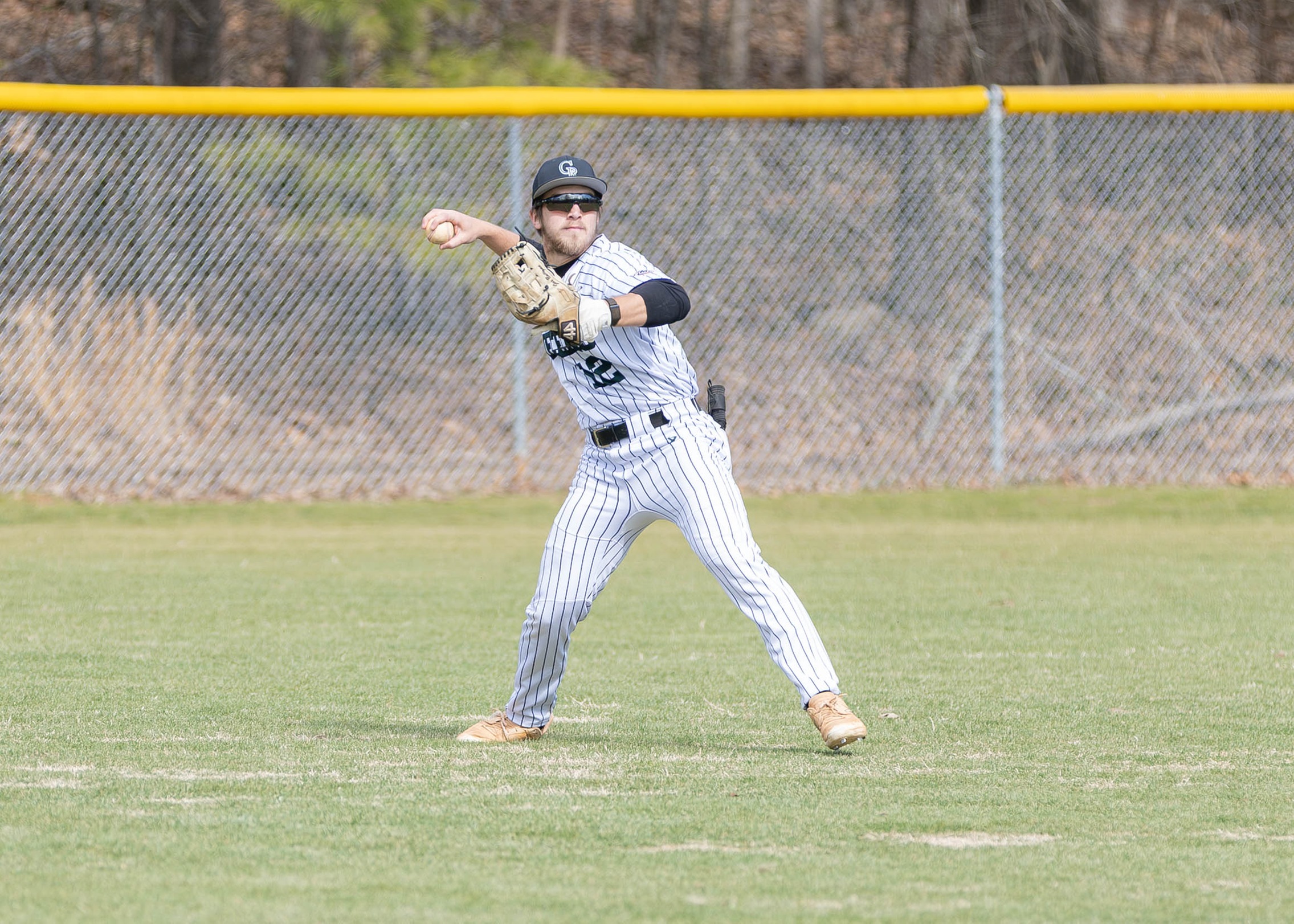 Pioneers Drop Series Finale to Mustangs