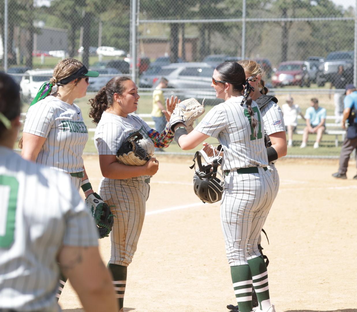 Wessel Sets Home Run Record in Pioneers&rsquo; Win Over Dragons
