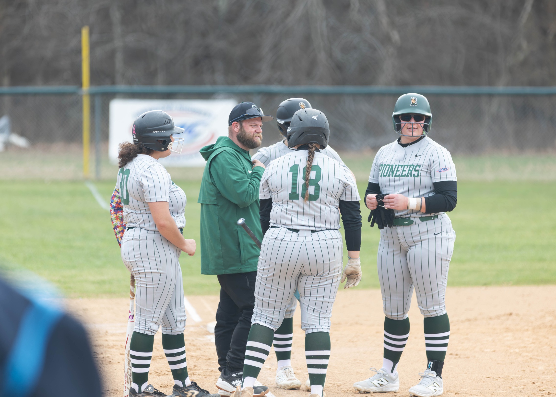 Comets Claim Doubleheader Over Pioneers in 2026 Season Finale